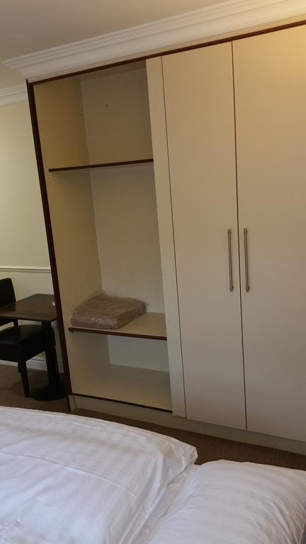 Charlotte Rooms Carlow Bagian luar foto